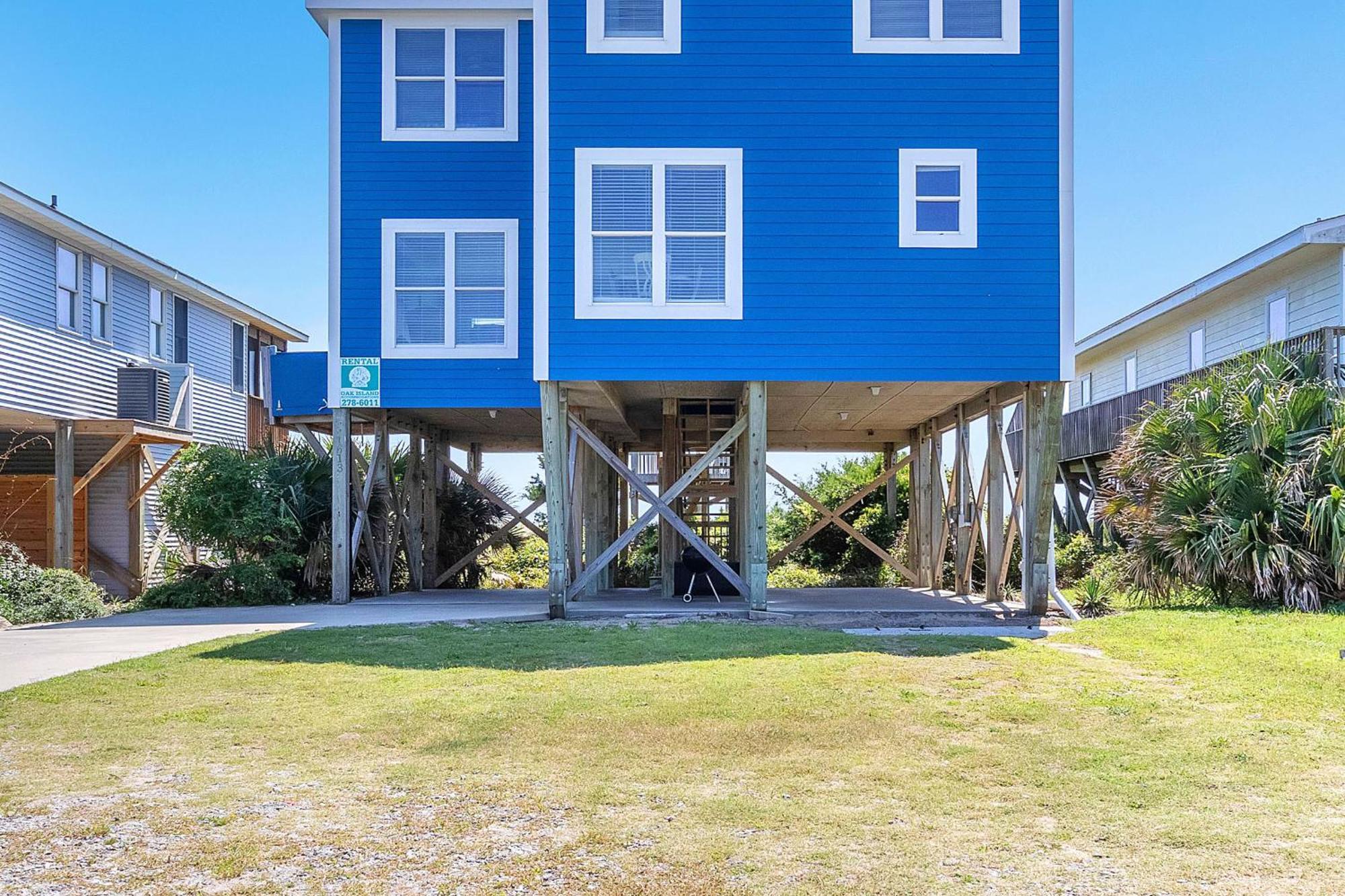 Surf Watch By Oak Island Accommodations Exterior photo